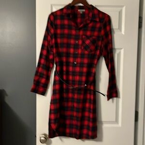 Casting LA red plaid cotton long sleeve dress size large perfect condition